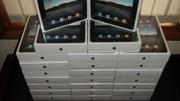 Apple ipad Vs iphone 3gs selling fast: COD.